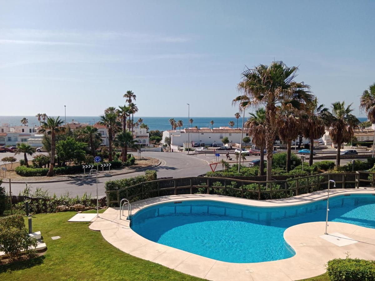 La Paloma Beach Apartment With Pool By Casa Del Sol Hr Manilva Exterior foto